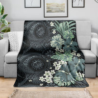 Pauliuli Hawai'i Hibiscus Blanket Polynesian Tribal Tattoo Pattern Floral Elements