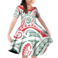 New Zealand Kowhaiwhai Christmas Family Matching Off Shoulder Short Dress and Hawaiian Shirt Traditional Maori Koru Pattern LT9 Daughter's Dress White - Polynesian Pride