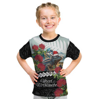 Meri Kirihimete Tuatara Kid T Shirt New Zealand Fern with Puhutukawa Flowers