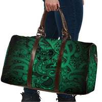 Aotearoa Maori Hei Tiki Travel Bag Kakariki Kowhaiwhai Puhoro Motif