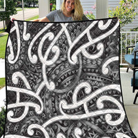 Aotearoa Maori Kowhaiwhai Quilt Kiwikiwi Puhoro and Patiki