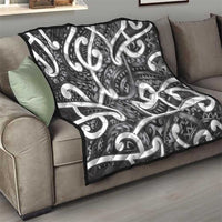Aotearoa Maori Kowhaiwhai Quilt Kiwikiwi Puhoro and Patiki