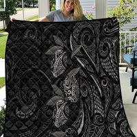 Hawaiian Mango Tribal Tattoo Quilt Black White Pacific Traditional Pattern