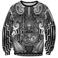 Custom New Zealand Taiaha Maori Sweatshirt Kiwikiwi Minimalist Silver Fern Tukutuku Motif