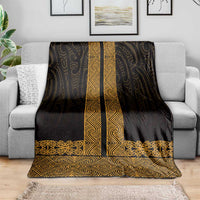 New Zealand Maori Kowhaiwhai Blanket Karaka Maui and Mangopare