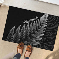New Zealand Te Reo Māori Rubber Doormat Simple Black Fern