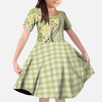 Aloha Vintage Palaka Floral Hawaiian Quilt Family Matching Off The Shoulder Long Sleeve Dress and Hawaiian Shirt Omaomao Motif LT9 Daughter's Dress Lime - Polynesian Pride