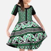 New Zealand Maori Niho Taniwha Family Matching Off The Shoulder Long Sleeve Dress and Hawaiian Shirt Kakariki Mangopare and Puhoro Pattern LT9 Daughter's Dress Green - Polynesian Pride