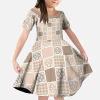 Hawaiian Palaka Quilt Pattern Family Matching Long Sleeve Bodycon Dress and Hawaiian Shirt Hawaii Culture Tropical Flowers Mix LT9 Daughter's Dress Beige - Polynesian Pride