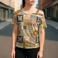 Mele Kalikimaka Hawaii Christmas Cross Shoulder Shirt Melemele Mama Seamless Floral Motif - Polynesian Pride