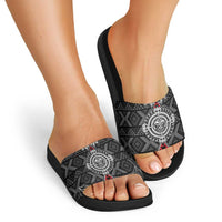 Black Aotearoa Taniko Motif Slide Sandals Vintage Maori New Zealand Tribal Art Pattern - Polynesian Pride
