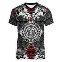 Black Aotearoa Tanilo Motif Women V-Neck T-Shirt Vintage Maori New Zealand Tribal Art Pattern