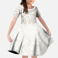 Tokelau Gardenia Thunbergia Family Matching Off The Shoulder Long Sleeve Dress and Hawaiian Shirt Polynesian Art Vibe LT9 Daughter's Dress White - Polynesian Pride