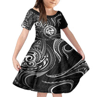 Polynesian Guam Coat of Arms Family Matching Summer Maxi Dress and Hawaiian Shirt Polynesian Tribal Tattoo Black Version LT9 Daughter's Dress Black - Polynesian Pride