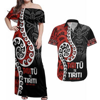 Honour The Treaty New Zealand Couples Matching Off Shoulder Maxi Dress and Hawaiian Shirt Toitu Te Tiriti Ake!Ake!Ake! LT9 Black - Polynesian Pride