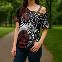 Honour The Treaty New Zealand Personalised Cross Shoulder Shirt Toitu Te Tiriti Indigenous Maori Face LT9 - Polynesian Pride