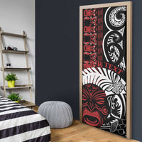 Honour The Treaty New Zealand Personalised Door Cover Toitu Te Tiriti Indigenous Maori Face LT9 - Polynesian Pride