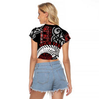 Honour The Treaty New Zealand Personalised Raglan Cropped T Shirt Toitu Te Tiriti Indigenous Maori Face LT9 - Polynesian Pride