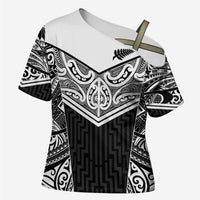 New Zealand Black Fern Custom Cross Shoulder Shirt Maori Tukutuku Black-white Motif LT9 Female White - Polynesian Pride