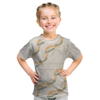 Aloha Pakalana and Puakenikeni Lei Kid T Shirt Beige Hawaiian Pattern