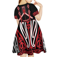 Toitu Te Tiriti Waitangi Kid Short Sleeve Dress Black Wharenui House - Polynesian Pride