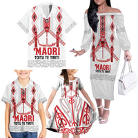 Toitu Te Tiriti Waitangi Family Matching Off The Shoulder Long Sleeve Dress and Hawaiian Shirt White Wharenui House LT9 - Polynesian Pride