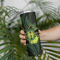 Kia Orana Kuki Airani Skinny Tumbler Cook Islands Tangaroa God Tatau Green LT14 - Polynesian Pride