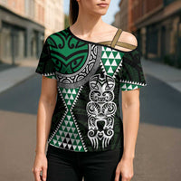 Green Aotearoa Niho Taniwha Cross Shoulder Shirt Maori Mythology Tooth - Taniko Motifs - Polynesian Pride
