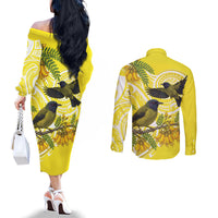 Bellbird New Zealand Couples Matching Off The Shoulder Long Sleeve Dress and Long Sleeve Button Shirt Korimako Kowhai Maori Pattern LT14 - Polynesian Pride