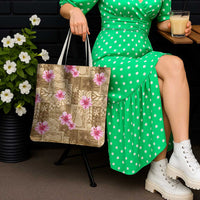 Beige Hawaii Hibiscus With Tropical Flowers Motifs Tote Bag - Polynesian Pride