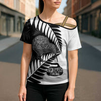 New Zealand Silver Fern Curling Personalised Cross Shoulder Shirt Aotearoa Kiwi Ponga Black White Version - Polynesian Pride
