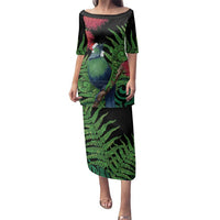 New Zealand Tui Bird Christmas Family Matching Puletasi and Hawaiian Shirt Maori Fern Mix Pohotukawa LT14 Mom's Dress Black - Polynesian Pride
