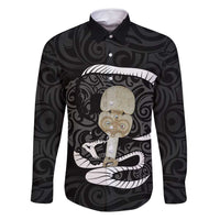 Black New Zealand Eel Family Matching Tank Maxi Dress and Hawaiian Shirt Aotearoa Maori Tuna With Kotiate Weapon LT14 Dad's Shirt - Long Sleeve Black - Polynesian Pride