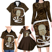 Gold New Zealand Eel Family Matching Long Sleeve Bodycon Dress and Hawaiian Shirt Aotearoa Maori Tuna With Kotiate Weapon LT14 - Polynesian Pride
