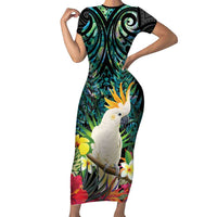 Sulphur-crested Cockatoo New Zealand Family Matching Short Sleeve Bodycon Dress and Hawaiian Shirt Paua Shell Aotearoa Maori Tropical Flowers LT14 Mom's Dress Black - Polynesian Pride