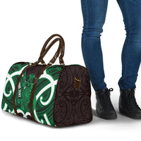 Kakariki Aotearoa Atua Tumatauenga Personalised Travel Bag Maori God Of War Tiki With Taiaha LT14 - Polynesian Pride