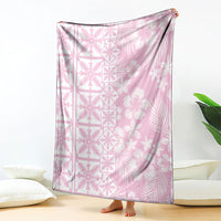 Pastel Pink Kahili Quilt Hawaii Blanket Tropical Flower Seamless Half Style