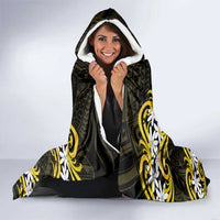 Personalised Cook Islands Aitutaki Hooded Blanket Tiare Maori Polynesian Waves Tattoo
