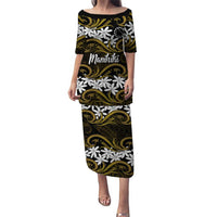 Personalised Cook Islands Manihiki Family Matching Puletasi and Hawaiian Shirt Tiare Maori Polynesian Waves Tattoo LT14 Mom's Dress Gold - Polynesian Pride