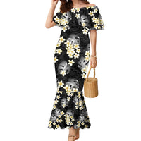 Black Tropical Hawaii Family Matching Mermaid Dress and Hawaiian Shirt Seamless Monstera Plumeria Hawaiian Pattern LT14 Mom's Dress Black - Polynesian Pride
