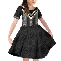 Brown Taniko Aotearoa Family Matching Off Shoulder Short Dress and Hawaiian Shirt Niho Taniwha Mix Poutama LT14 Daughter's Dress Brown - Polynesian Pride