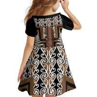 Wahaika New Zealand Kid Short Sleeve Dress Maori Weapon Kowhaiwhai Fern Poutama Motifs