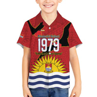 Mauri Kiribati Independence Day Family Matching Off The Shoulder Long Sleeve Dress and Hawaiian Shirt 1979 Proud National Frigatebird LT14 Son's Shirt Red - Polynesian Pride