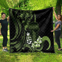 Green Hafa Adai Guam Quilt Chamorro Latte Stone Hand With Plumeria