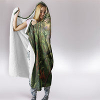 Bellbird New Zealand Personalised Hooded Blanket Korimako Harakeke Flower Native Forest