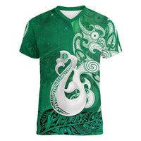 New Zealand Matariki Women V-Neck T-Shirt Maori Manaia Galaxy Silver Fern Green Color LT22 Female Green - Polynesian Pride