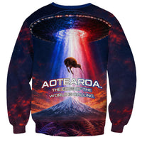 New Zealand Aotearoa Kiwi UFO Sweatshirt Sci-Fi Galaxy Sunset Sky Tower And Mountain