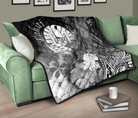 Tahiti Premium Quilt - Humpback Whale with Tropical Flowers (White) - Polynesian Pride