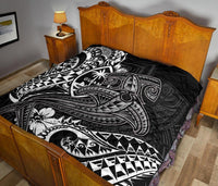 Guam Polynesian Premium Quilt - White Shark Polynesian Tattoo - Polynesian Pride