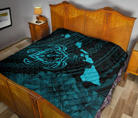 Hawaii Sea Turtle Is Swimming Toward Premium Quilt Blue - Polynesian Pride